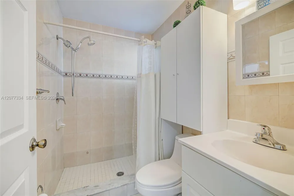 5923 SW 147th Pl Miami, FL 33193