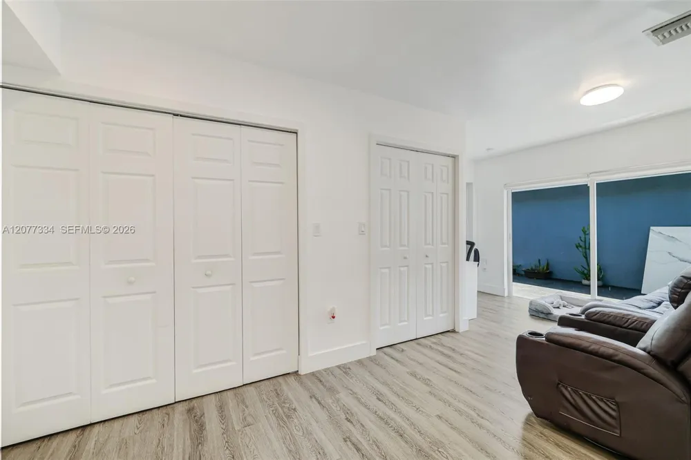 5923 SW 147th Pl Miami, FL 33193