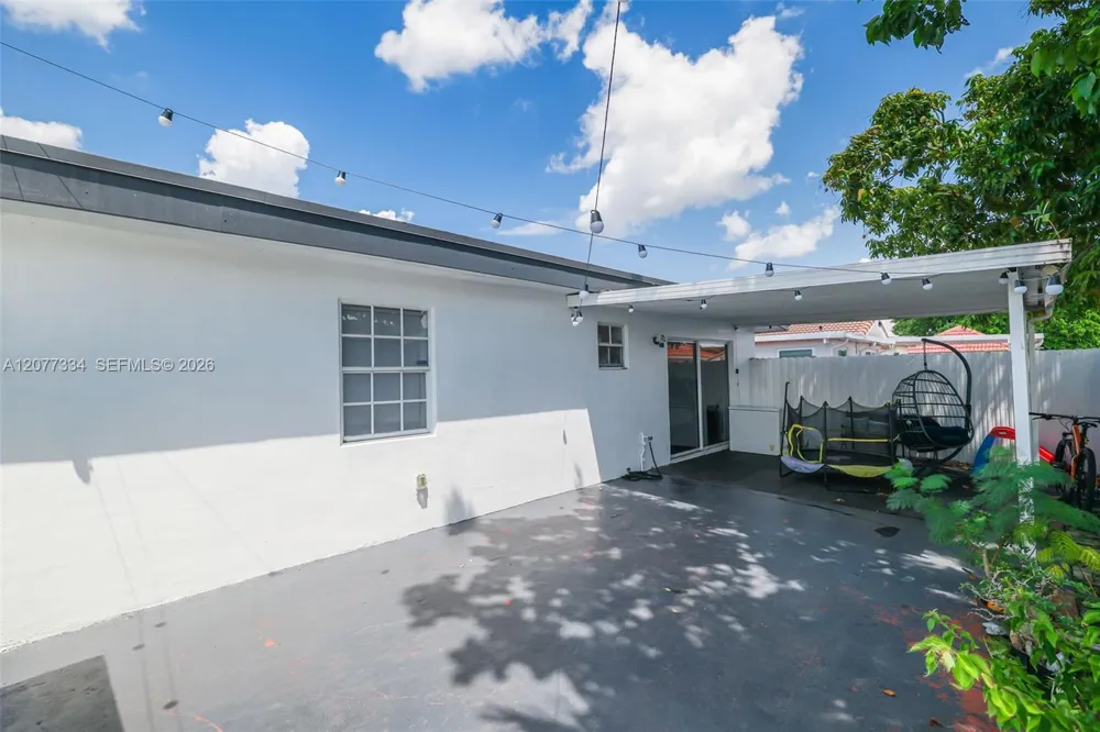 5923 SW 147th Pl Miami, FL 33193