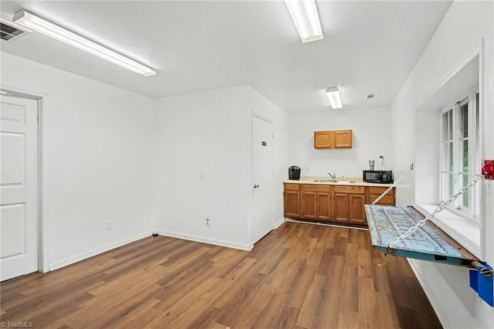 2358 Motsinger Road Winston-Salem, NC 27107