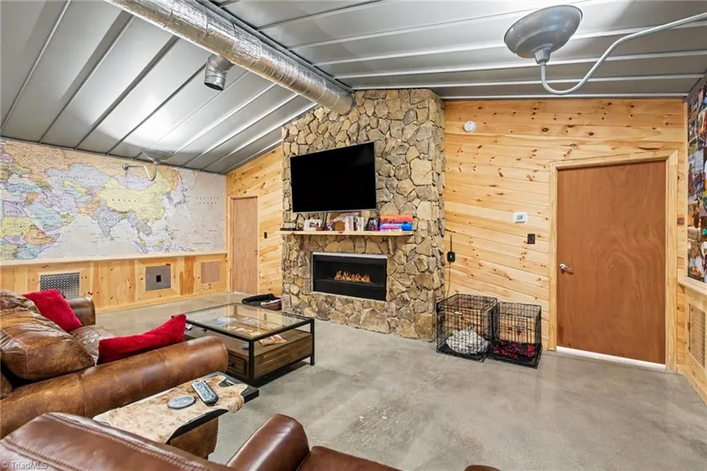 2358 Motsinger Road Winston-Salem, NC 27107