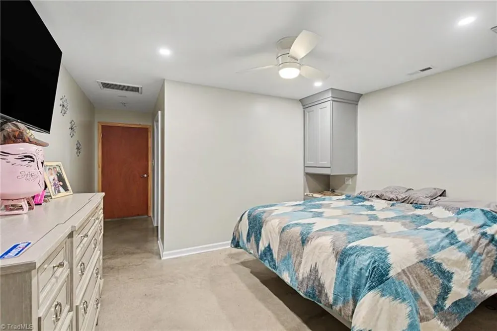 2358 Motsinger Road Winston-Salem, NC 27107