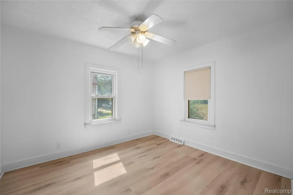 147 Charles Street River Rouge City, MI 48218