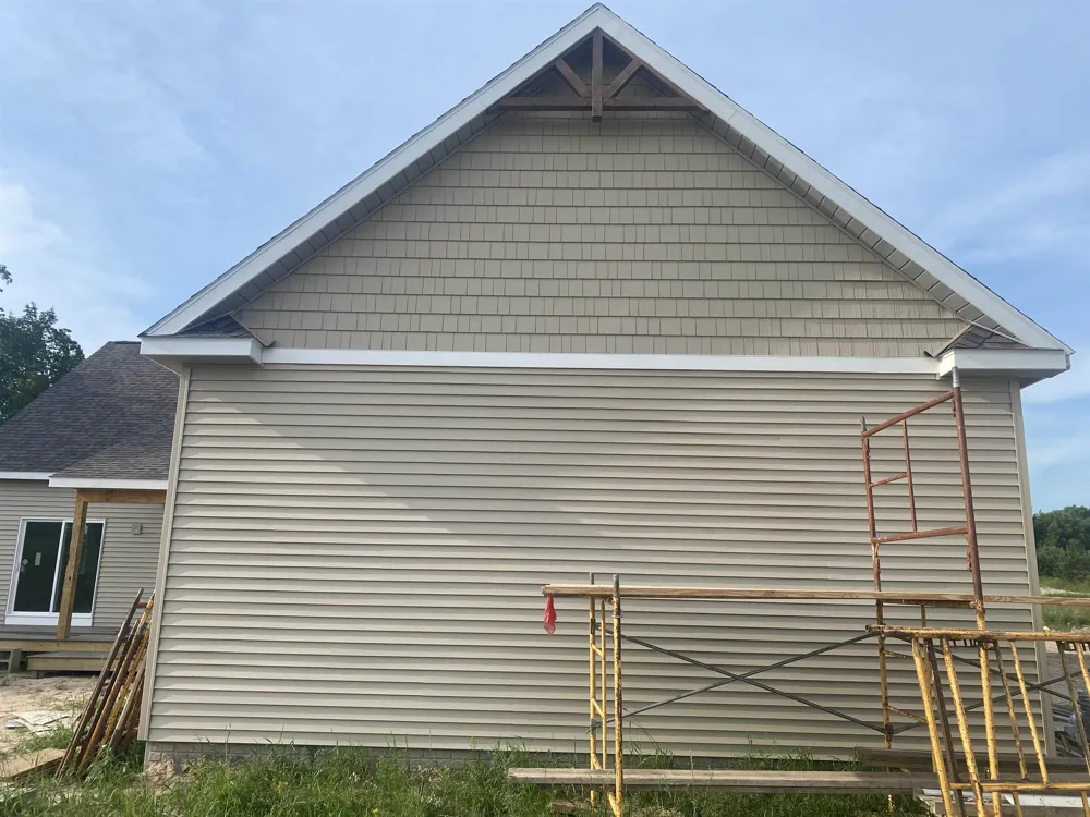12000 Barkley Lane Milton Township, MI 49676