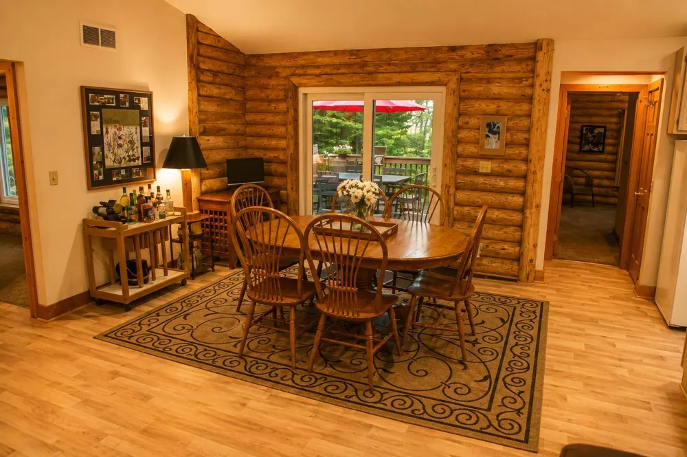 11575 Fredmar Green Lake Township, MI 49643
