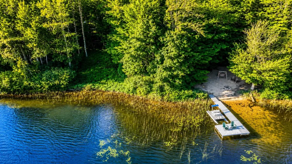 11575 Fredmar Green Lake Township, MI 49643