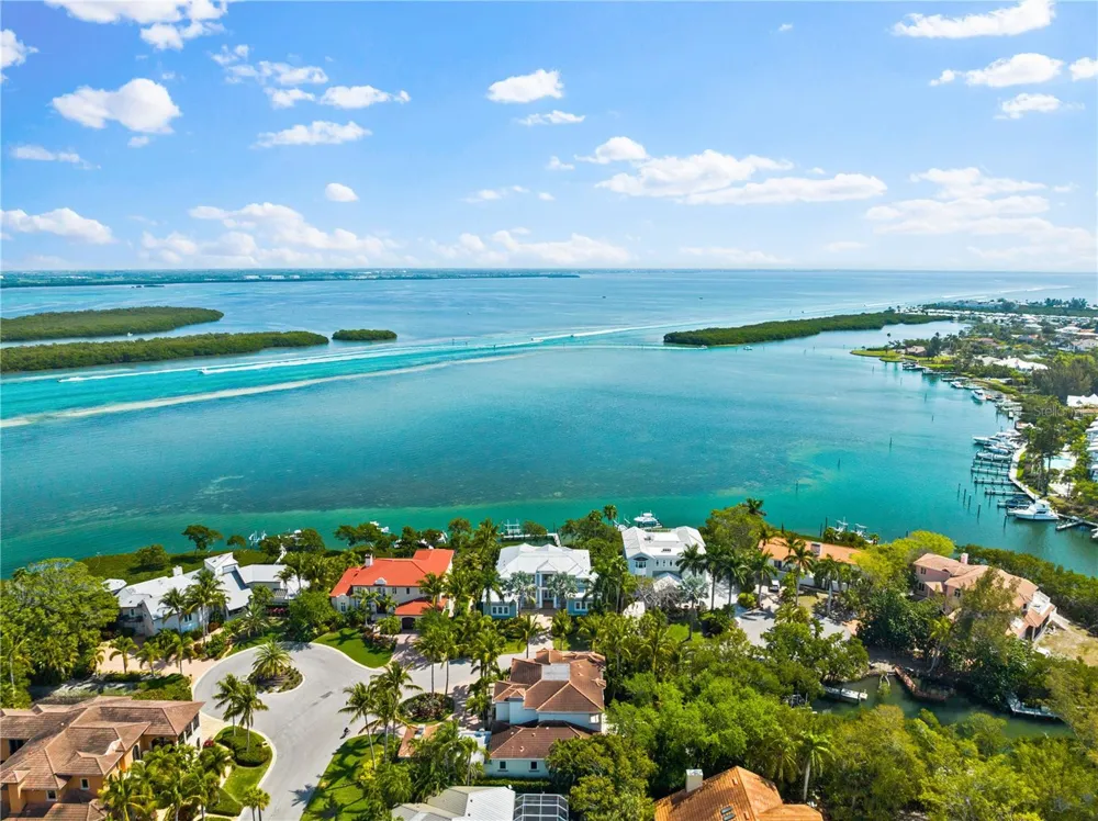 757 HIDEAWAY BAY DRIVE Longboat Key, FL 34228