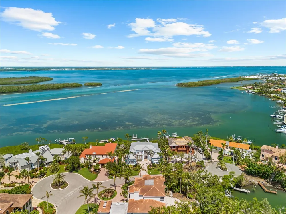 757 HIDEAWAY BAY DRIVE Longboat Key, FL 34228