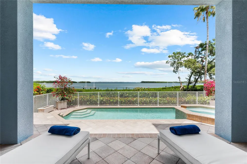 757 HIDEAWAY BAY DRIVE Longboat Key, FL 34228