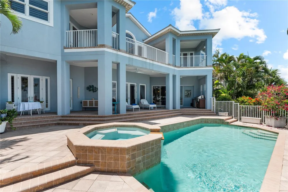 757 HIDEAWAY BAY DRIVE Longboat Key, FL 34228