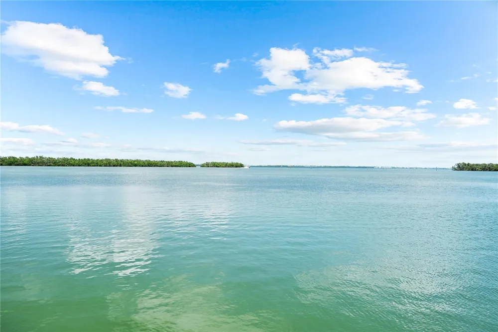 757 HIDEAWAY BAY DRIVE Longboat Key, FL 34228