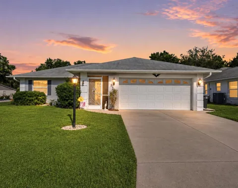 1201 OAK TRACE DRIVE