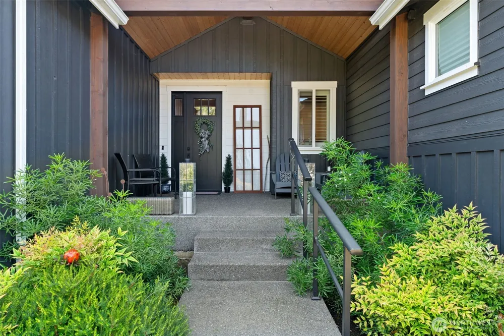 10849 NE Apple Tree Point Lane Kingston, WA 98346