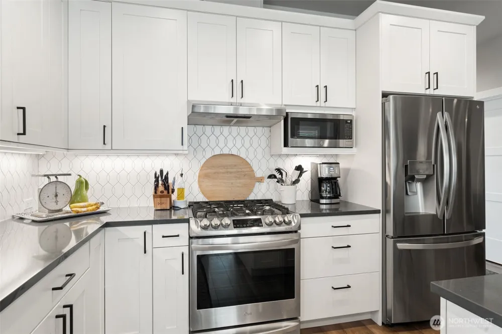 10849 NE Apple Tree Point Lane Kingston, WA 98346