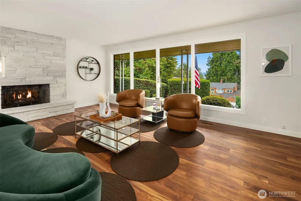 6635 57th Avenue NE Seattle, WA 98115