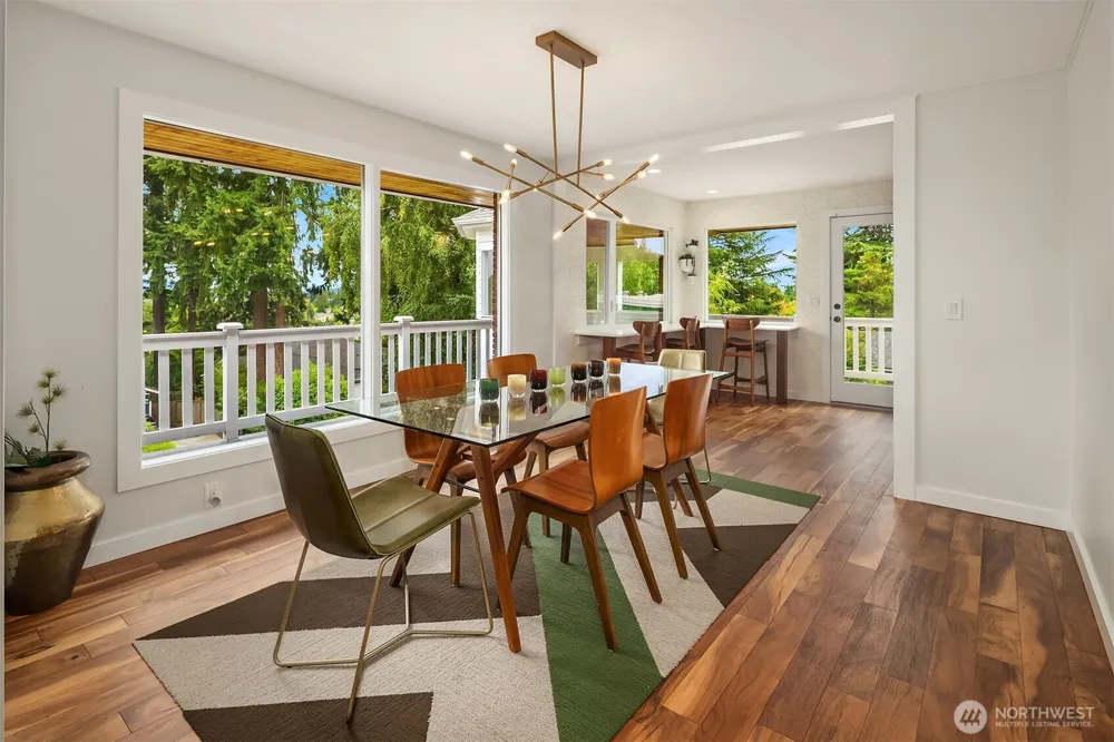 6635 57th Avenue NE Seattle, WA 98115