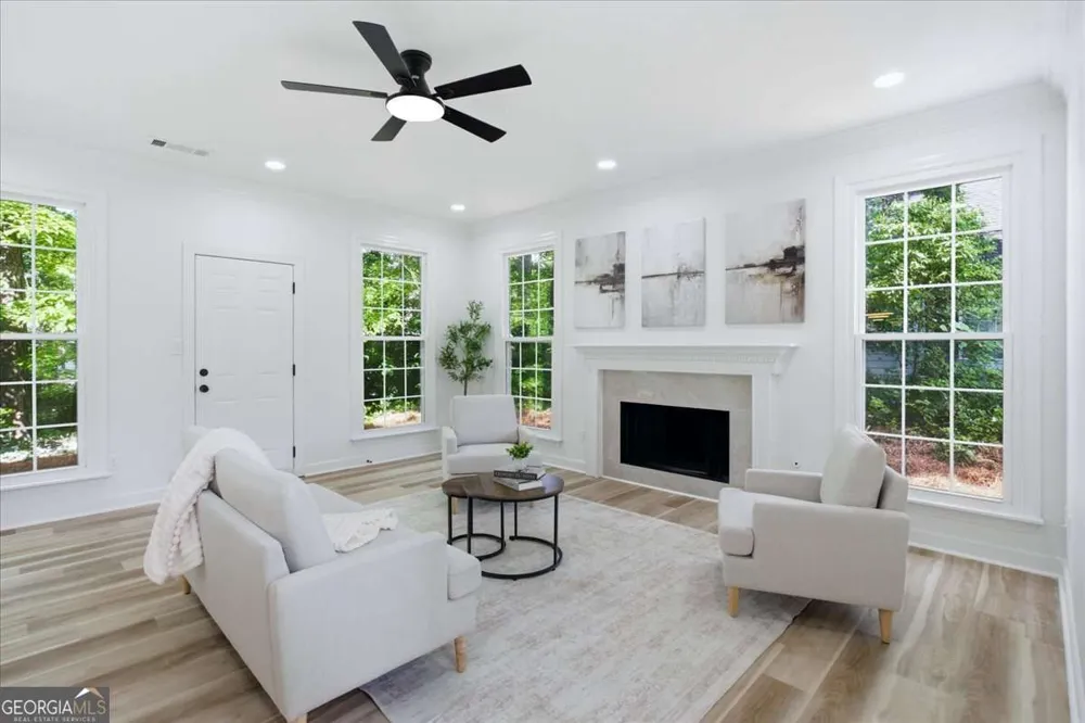 5059 Club Vista PT Stone Mountain, GA 30088