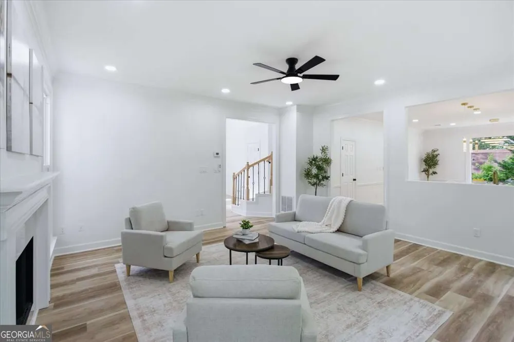 5059 Club Vista PT Stone Mountain, GA 30088