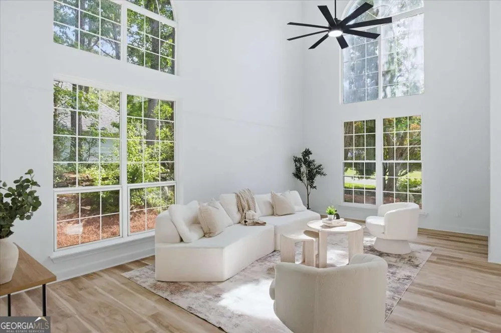5059 Club Vista PT Stone Mountain, GA 30088