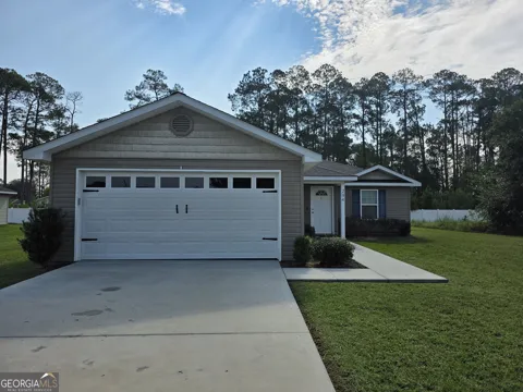 294 Lakeside CIR
