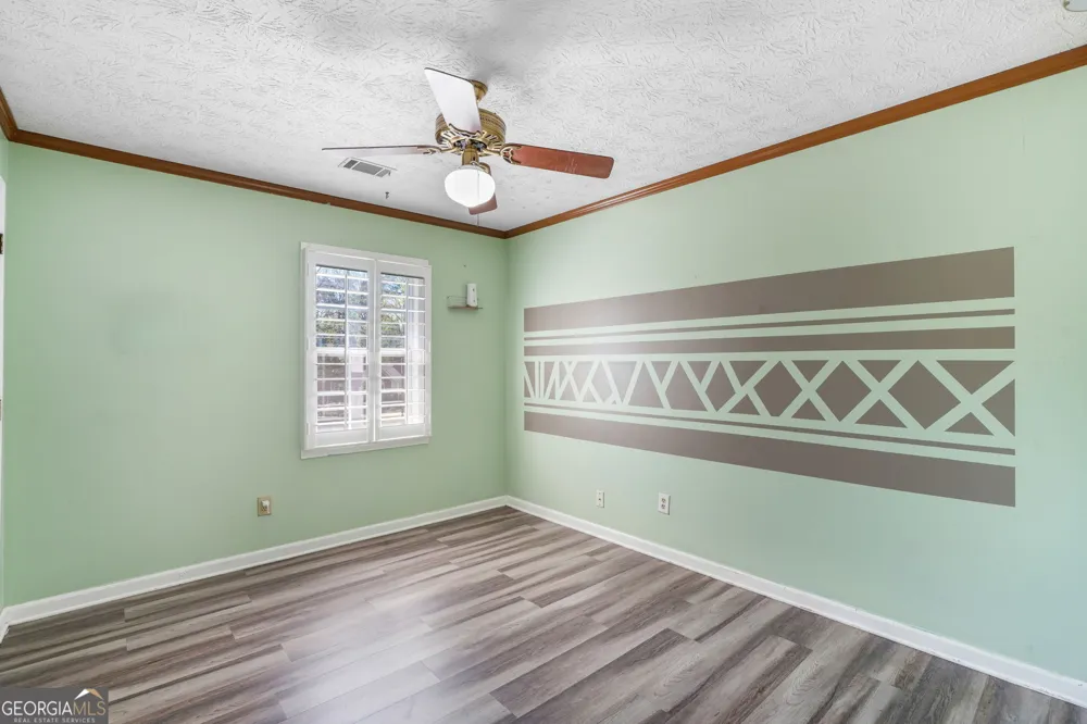 1349 Ashbrook DR Lawrenceville, GA 30043