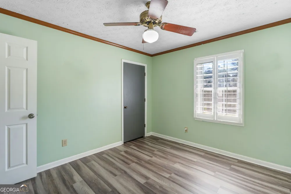 1349 Ashbrook DR Lawrenceville, GA 30043