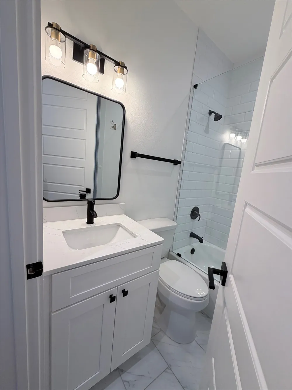 1417 Kramer Ln #23 Austin, TX 78758