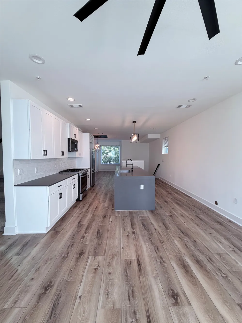 1417 Kramer Ln #23 Austin, TX 78758
