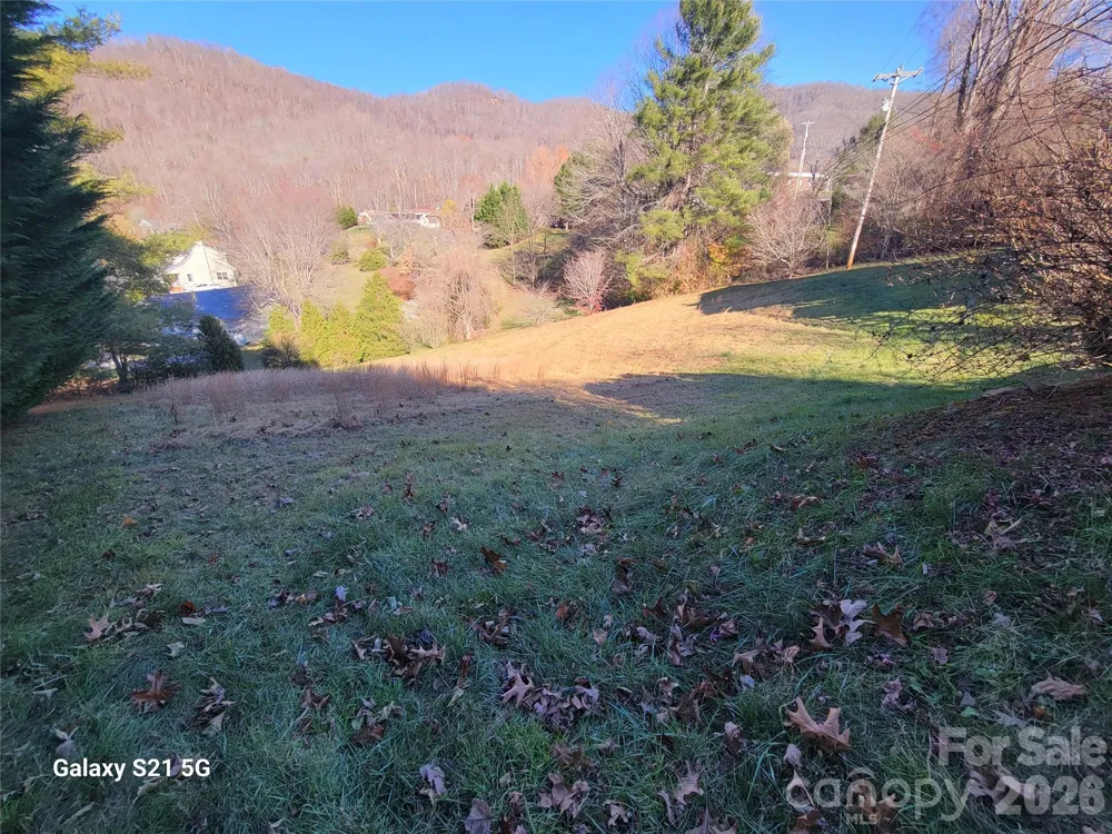 507 Utah Mountain Road Waynesville, NC 28785