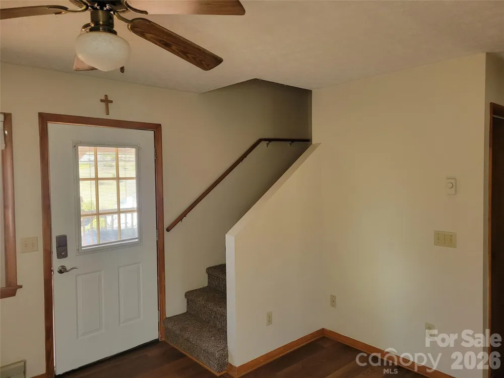 507 Utah Mountain Road Waynesville, NC 28785