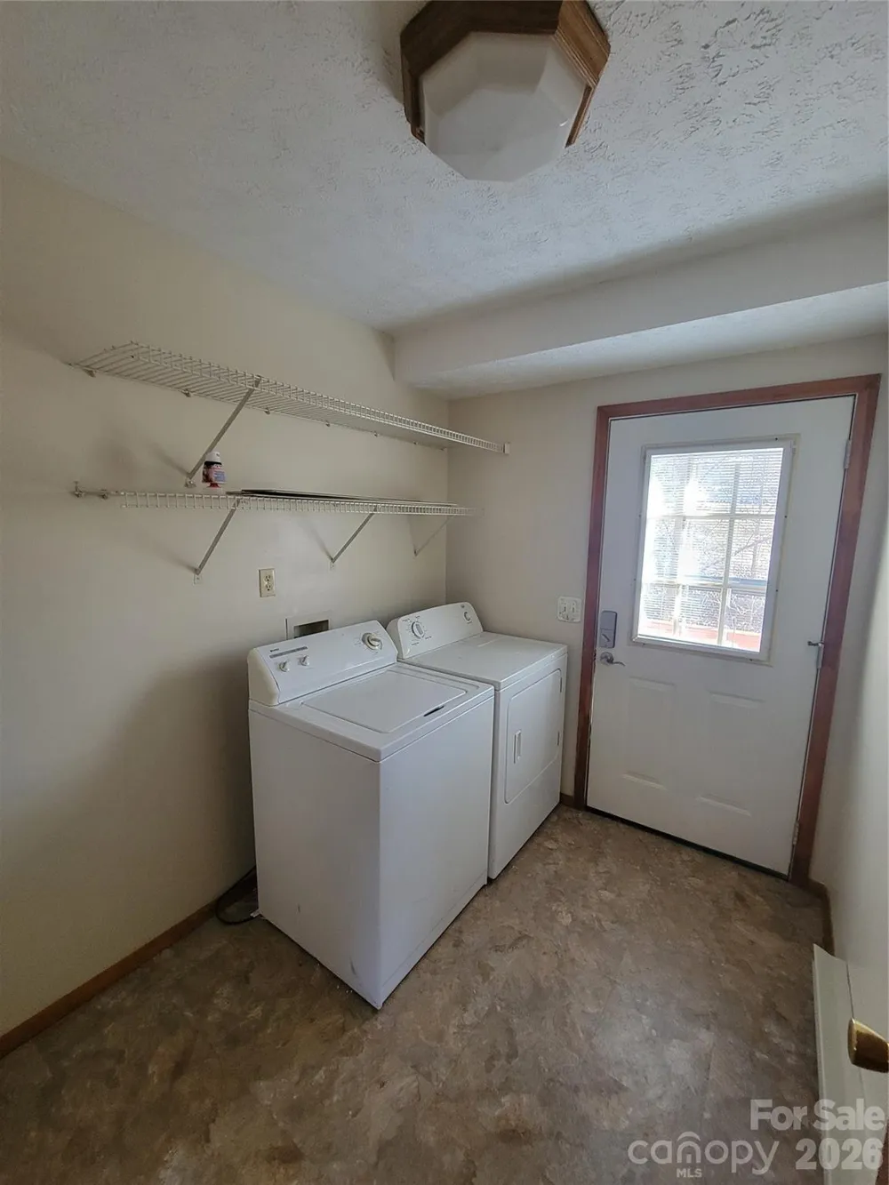 507 Utah Mountain Road Waynesville, NC 28785