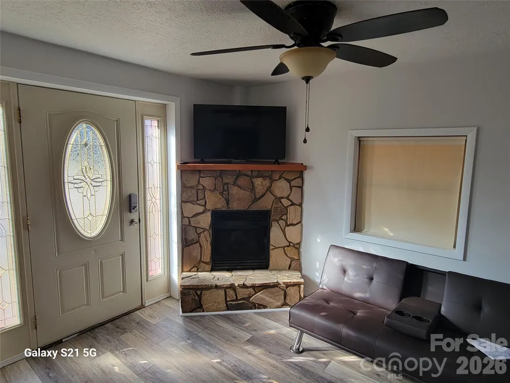507 Utah Mountain Road Waynesville, NC 28785