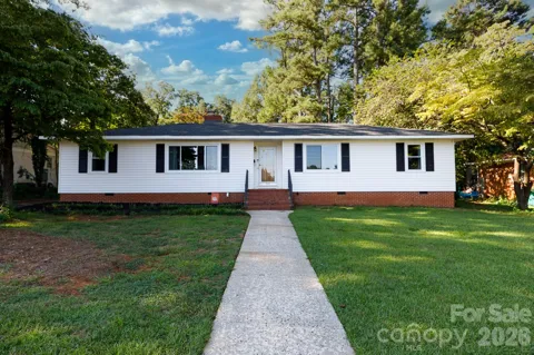 1131 Richmond Drive