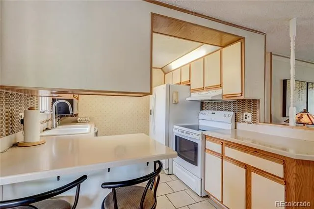 1026 W Princeton Place Englewood, CO 80110
