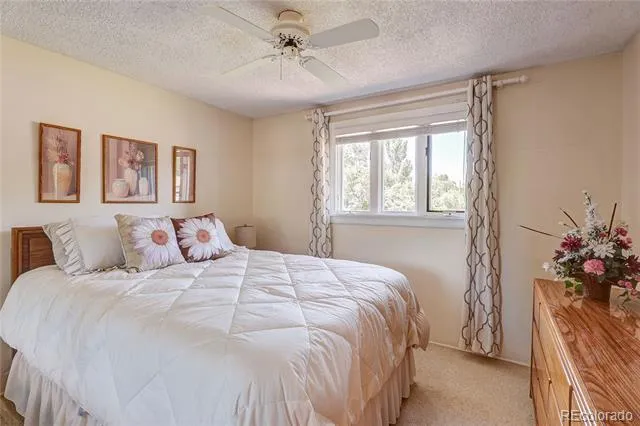 1026 W Princeton Place Englewood, CO 80110