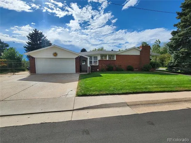 1026 W Princeton Place Englewood, CO 80110