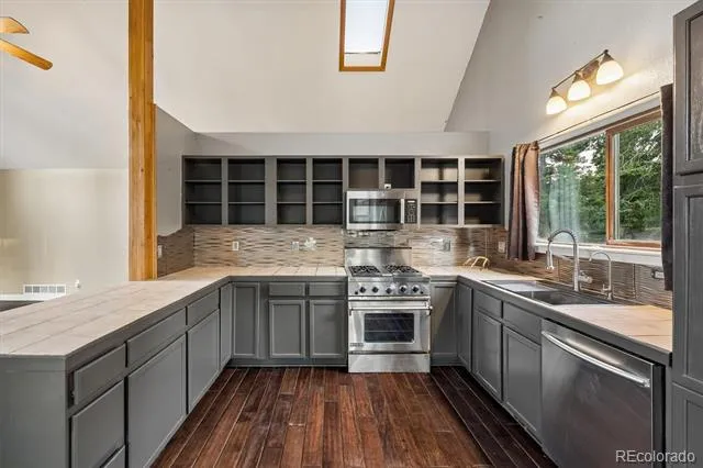 76 Highlands Drive Bailey, CO 80421
