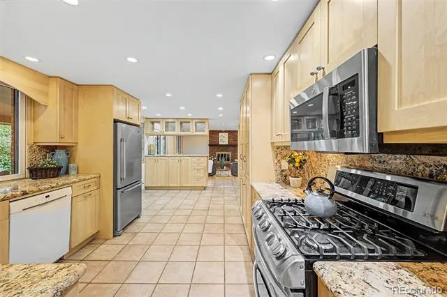 7730 Nelson Street Arvada, CO 80005