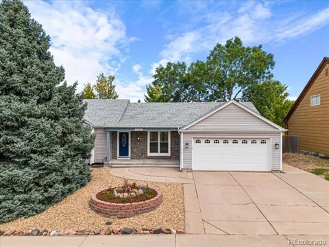 21698 E Powers Circle