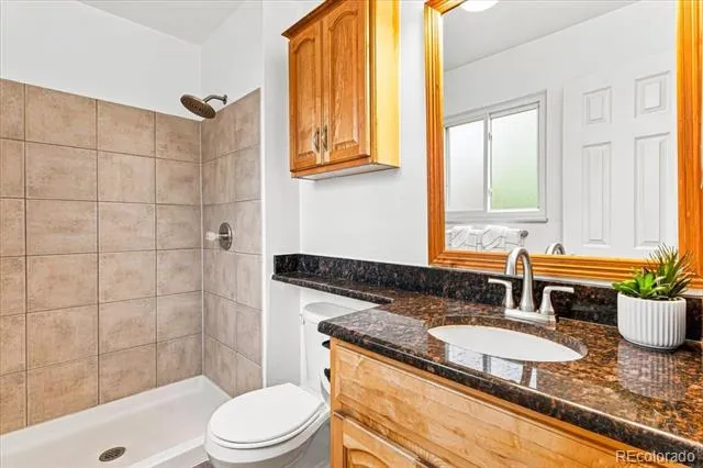21698 E Powers Circle Aurora, CO 80015