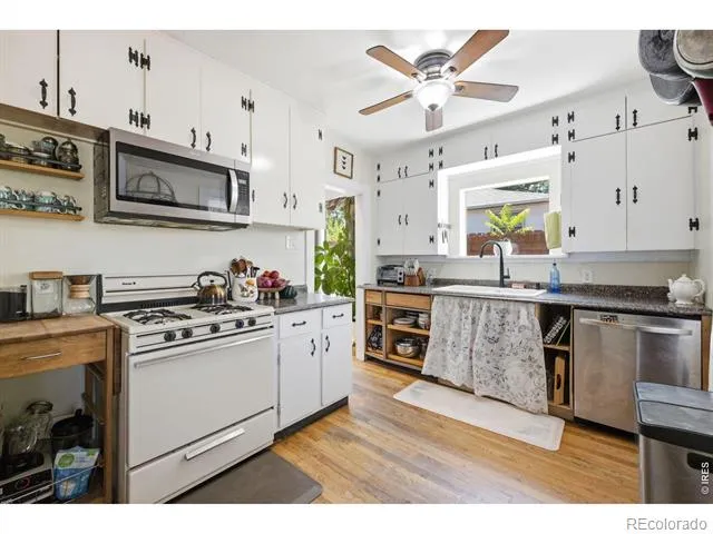 5325 S Crocker Street Littleton, CO 80120
