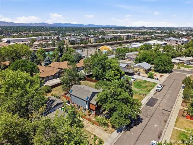 5325 S Crocker Street Littleton, CO 80120