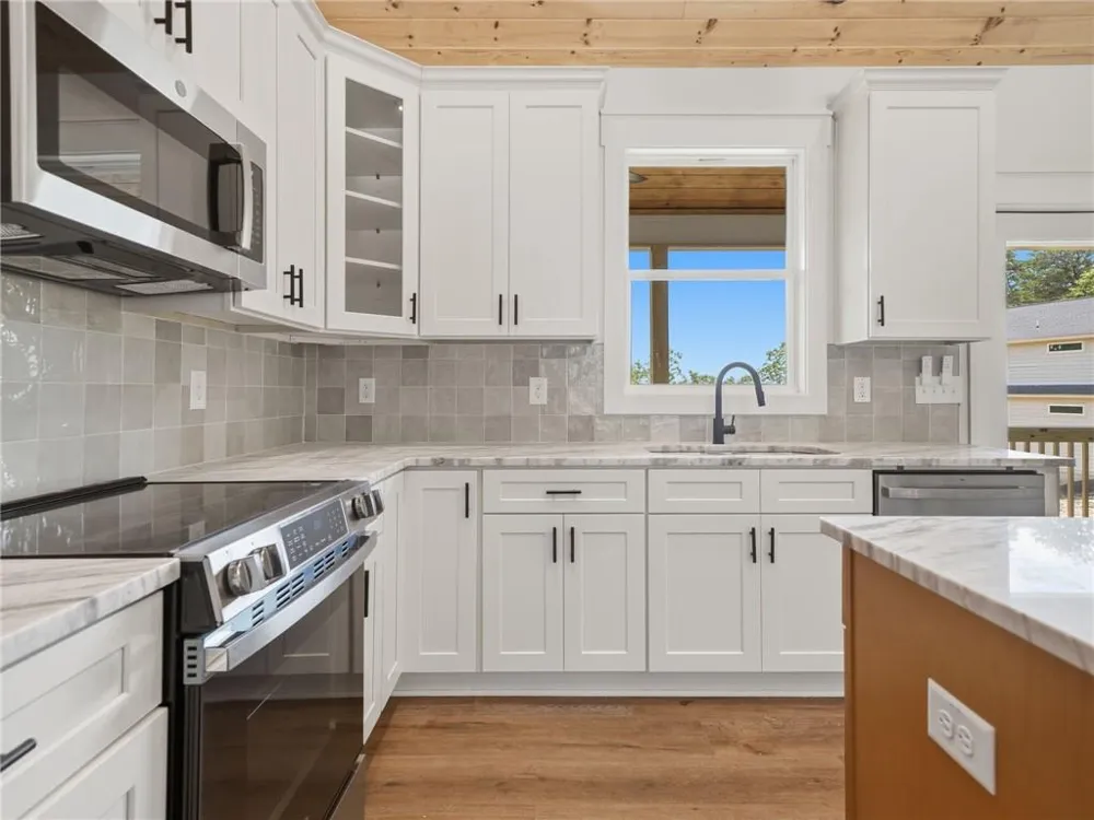 1521 Azure Lane Ranger, GA 30734