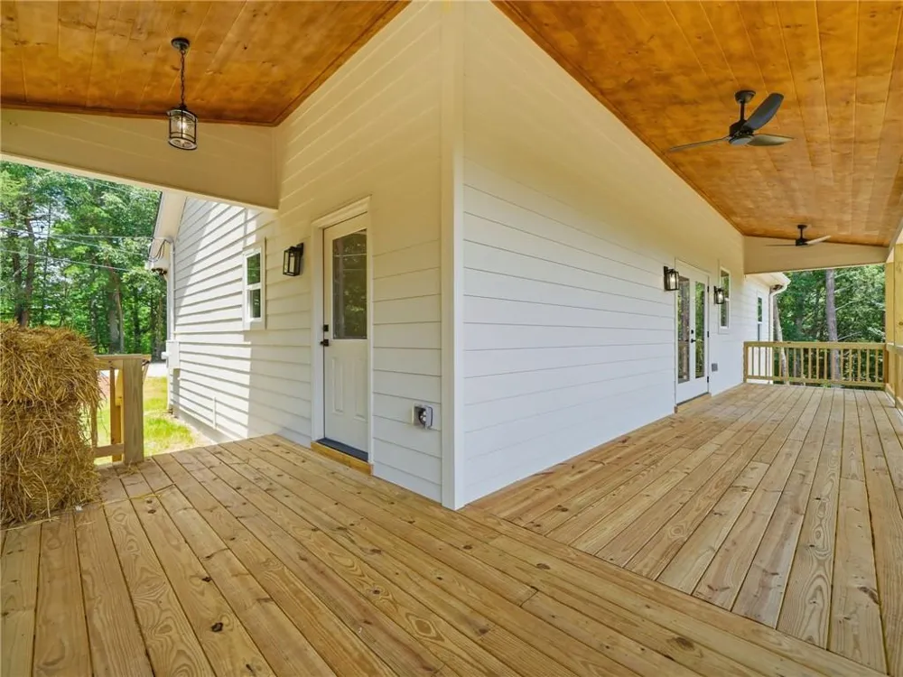 1521 Azure Lane Ranger, GA 30734