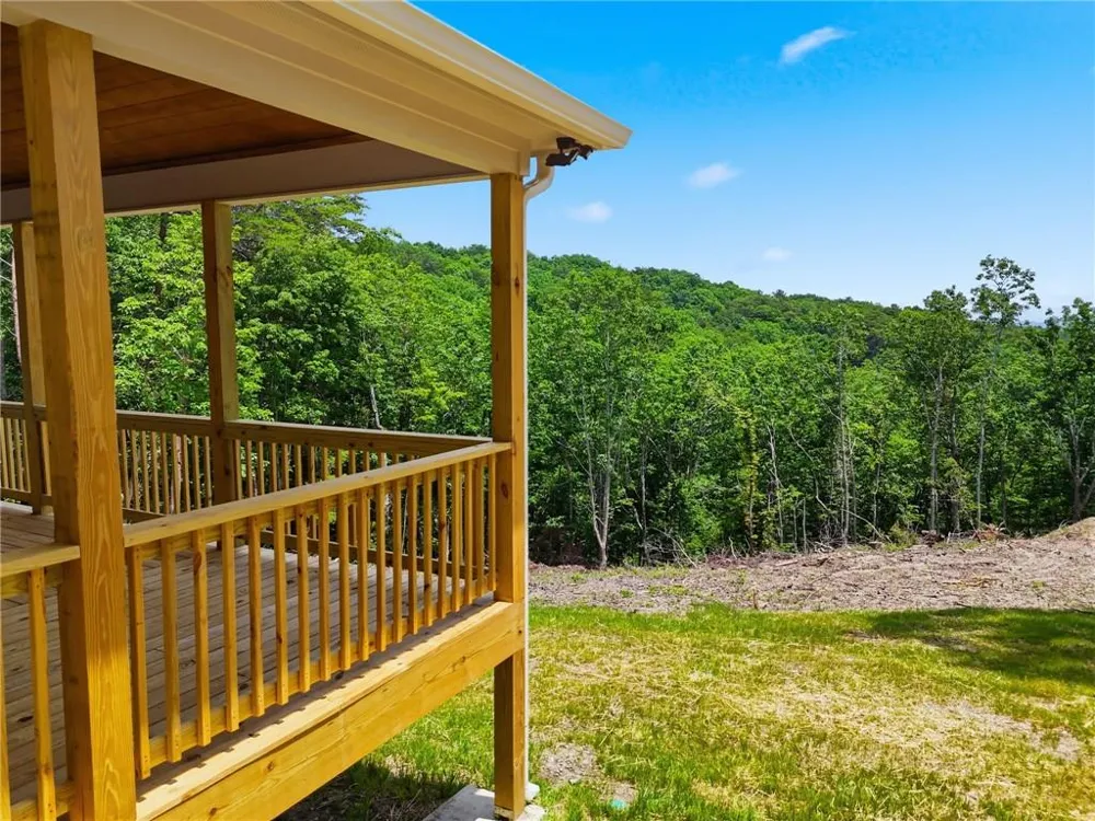 1521 Azure Lane Ranger, GA 30734