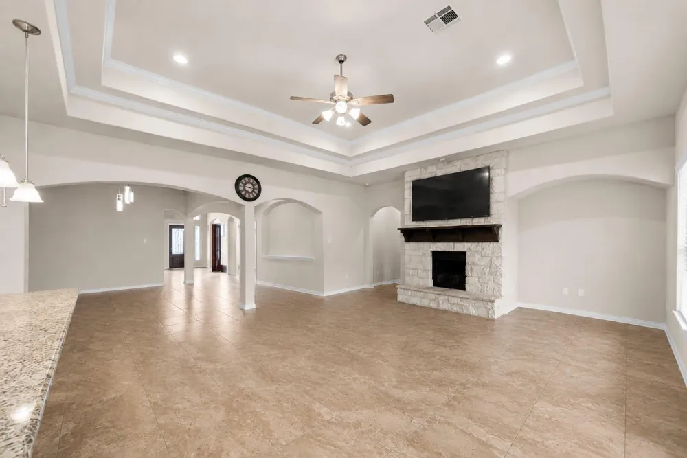 4329 S Meridian Greens Drive Dickinson, TX 77539