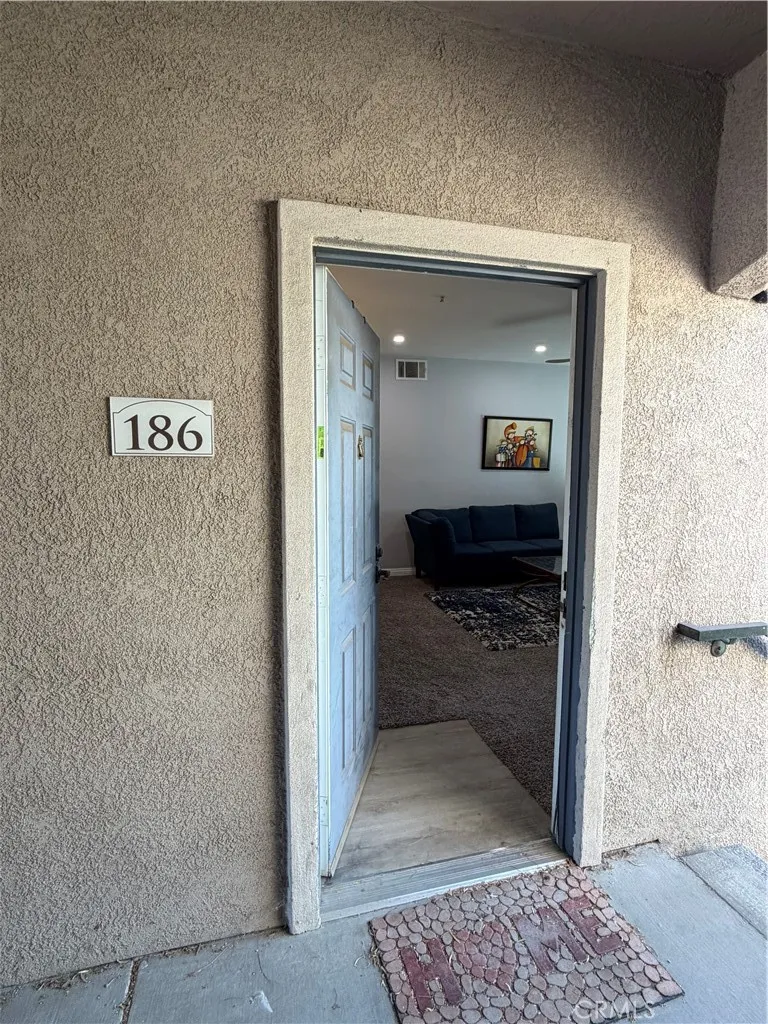 375 Central #186 Riverside, CA 92507