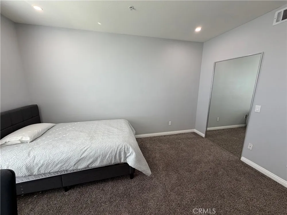 375 Central #186 Riverside, CA 92507