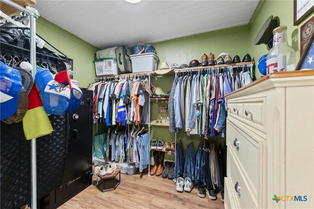 701 S Gilbert Road Edna, TX 77957