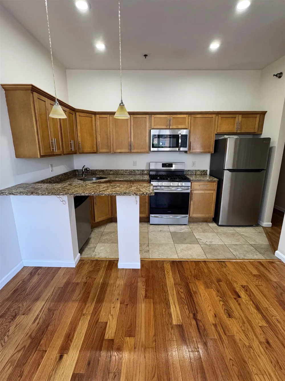123 43RD ST Union City, NJ 07087